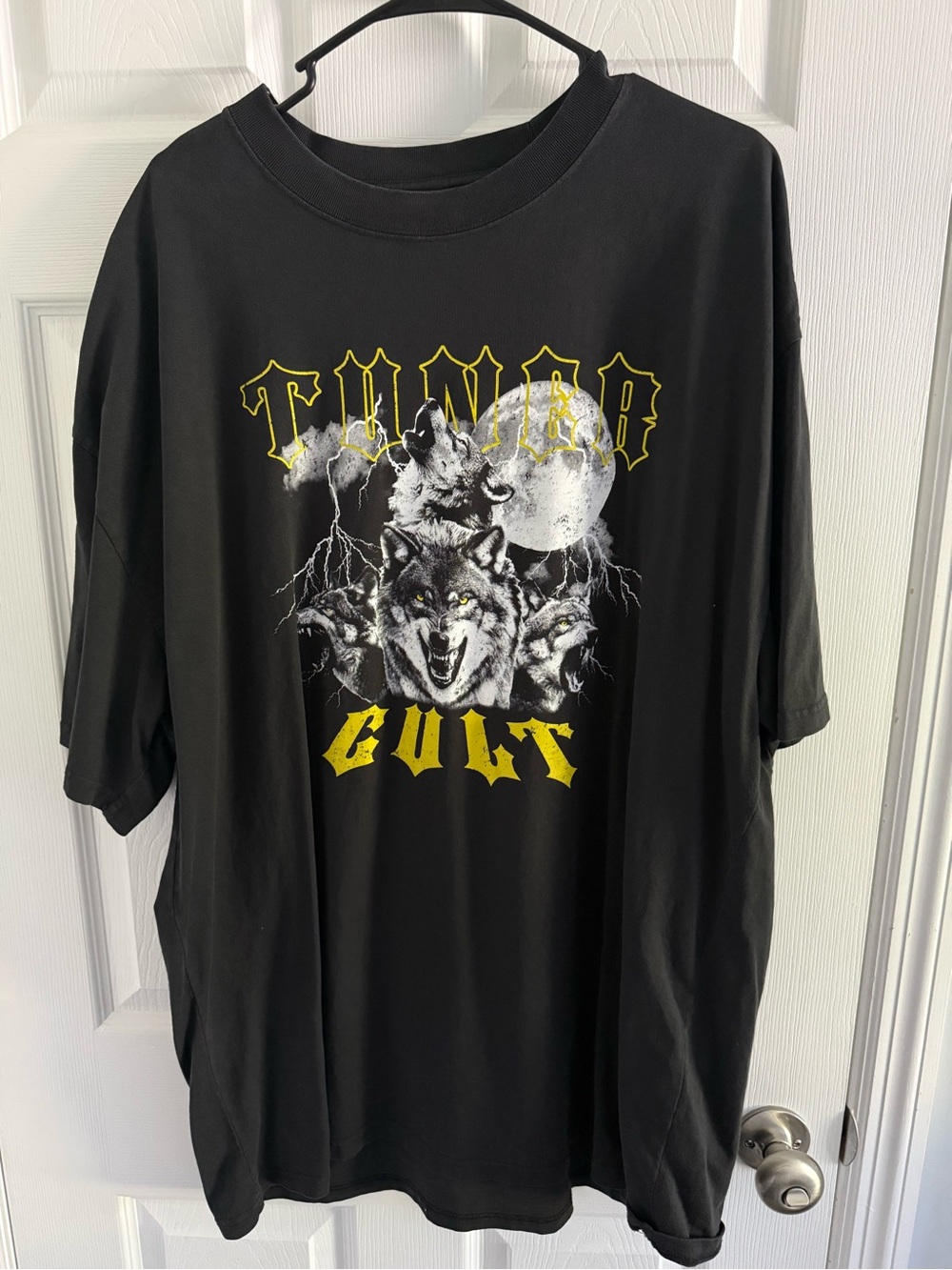 2XL Black 'Tuner Cult' Graphic Wolf Tee